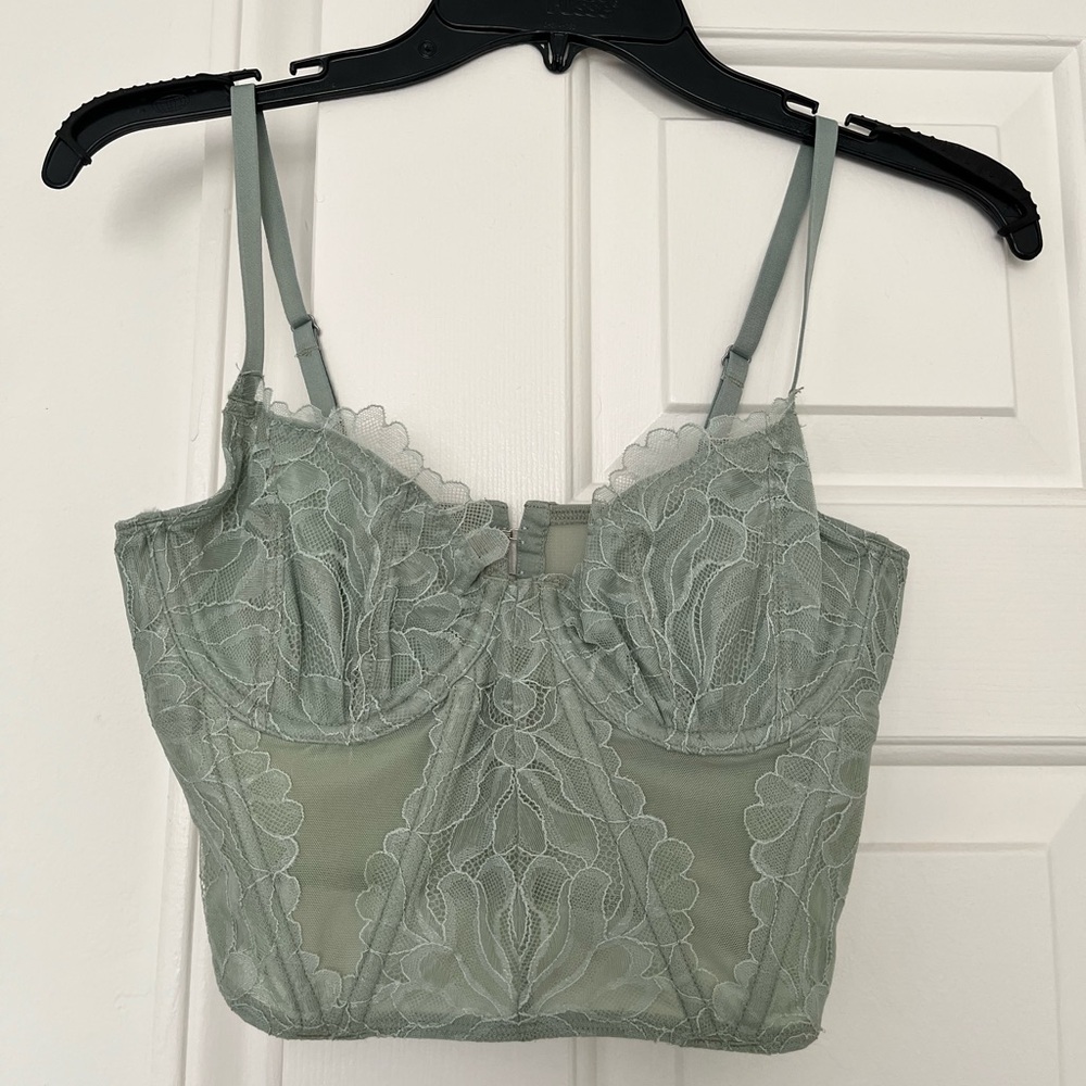 Gilly Hicks Bustier
